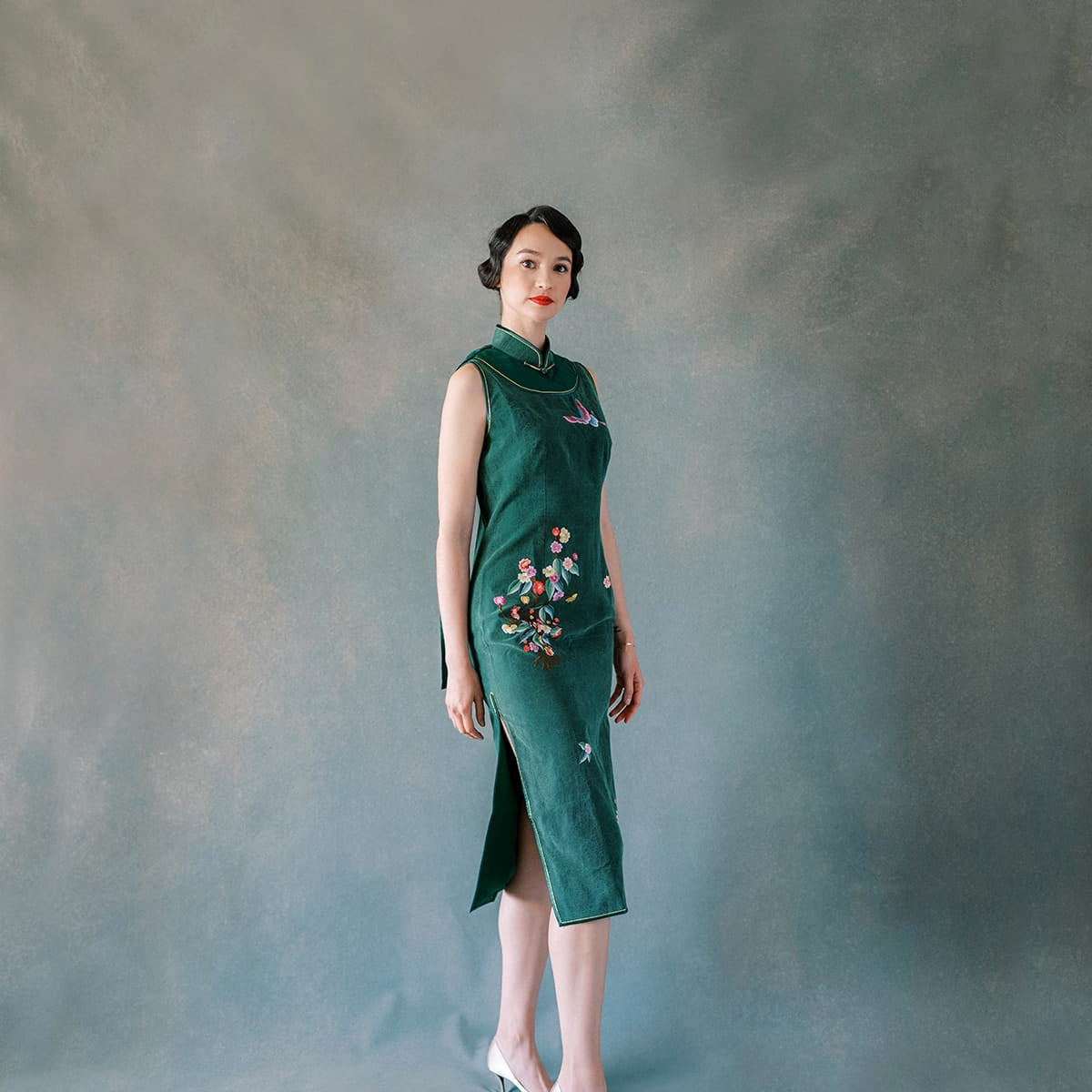 Emerald Xiang Yun Silk Sleeveless Qipao