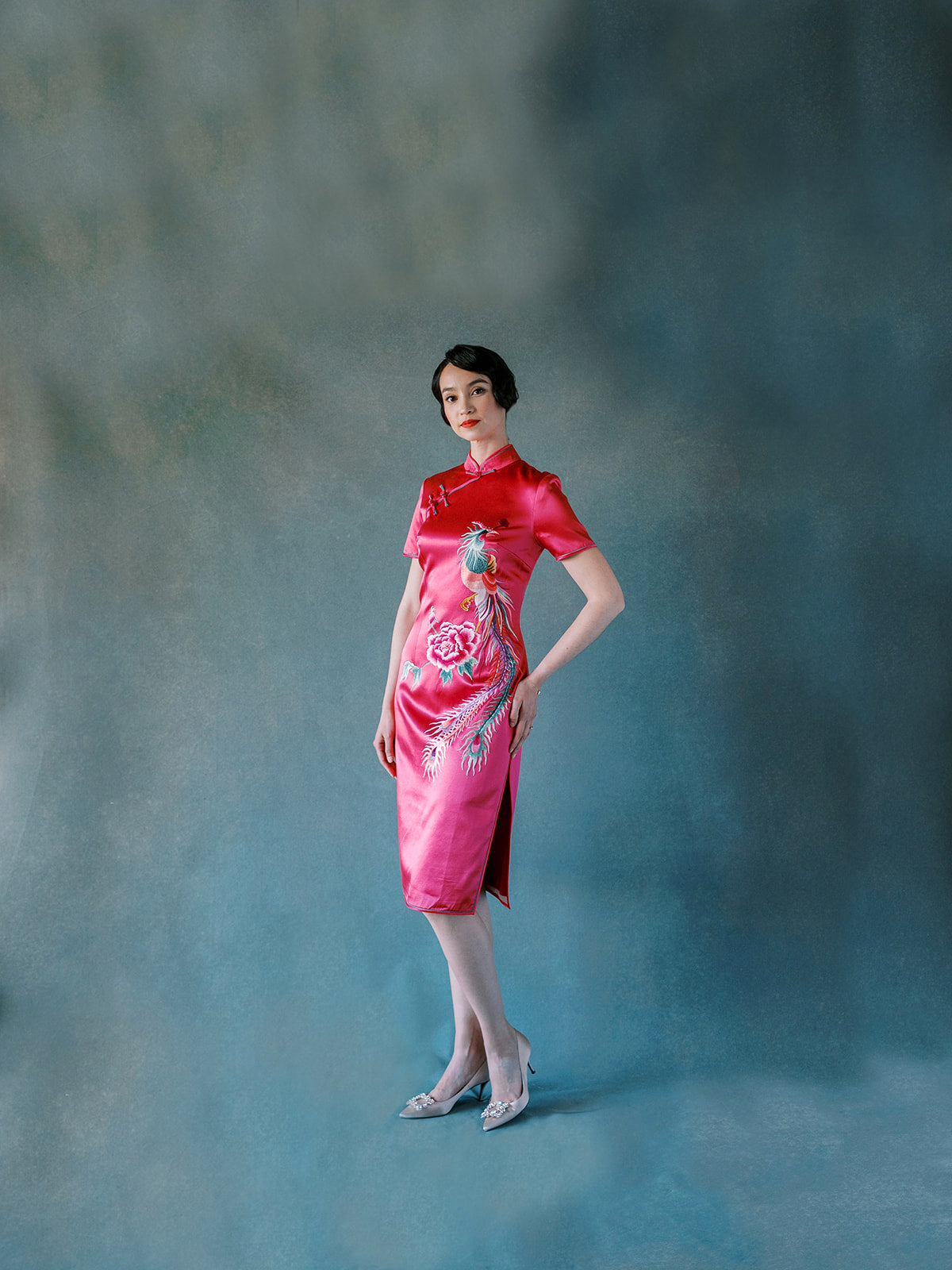 fuchsia-qipao-peony-embroidery-detail