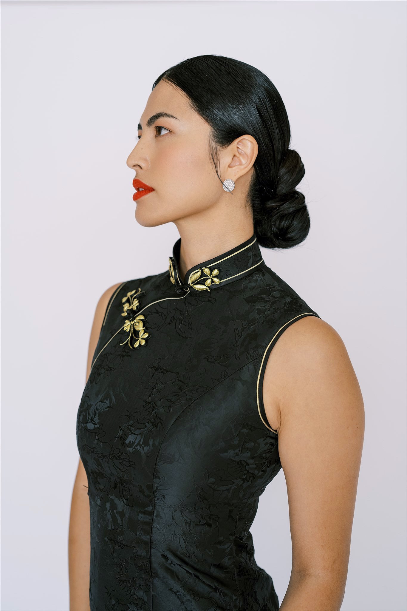 Jinza Oriental Couture Modern Cheongsam Modern Cheongsam | Black Printed Silk Qipao with Lace Cutout and Gold Floral Pankou