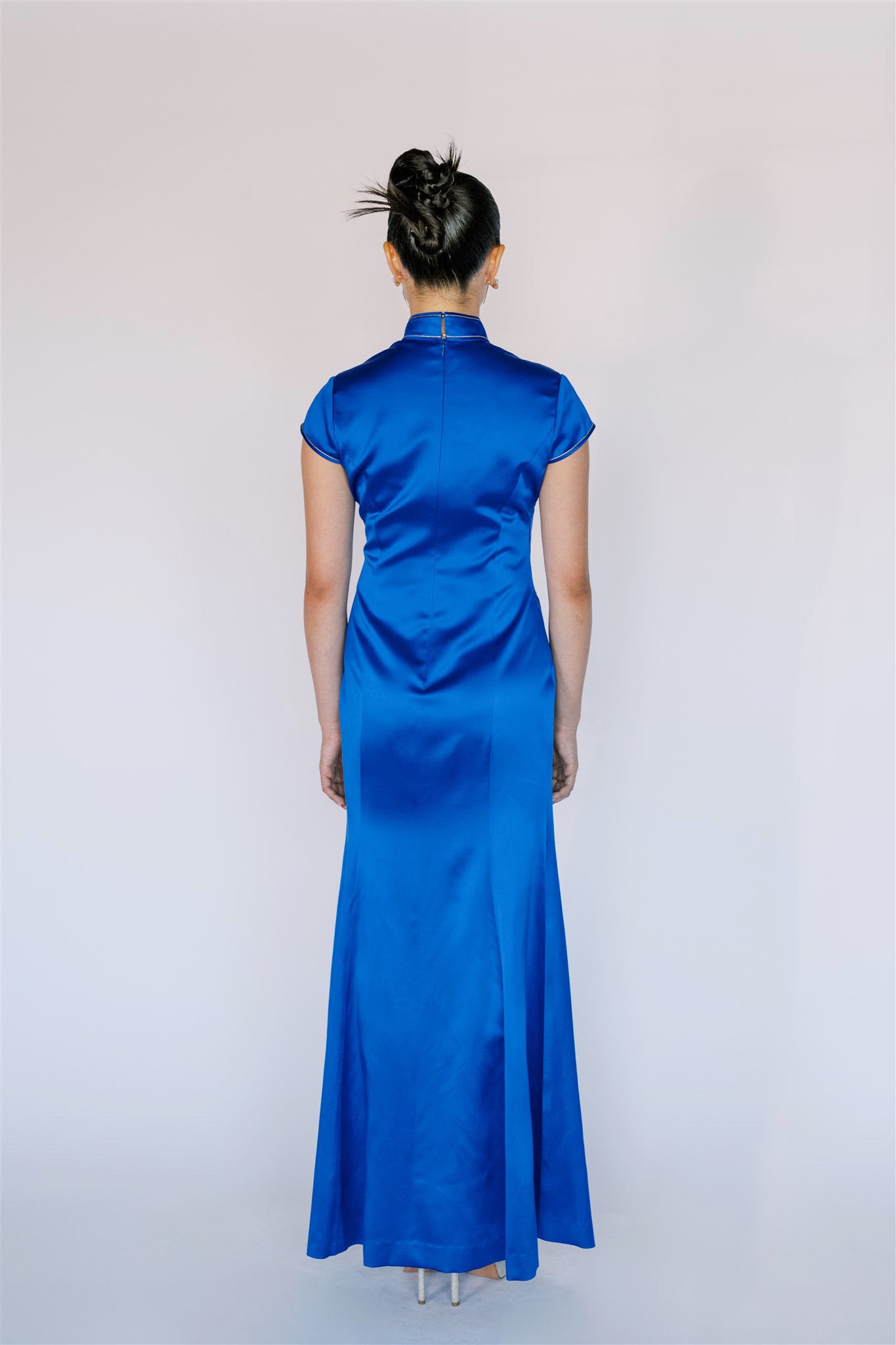 Jinza Oriental Couture Modern Cheongsam Modern Cheongsam | Royal Blue Mermaid Qipao with Hand-Embroidered Gold Dragon