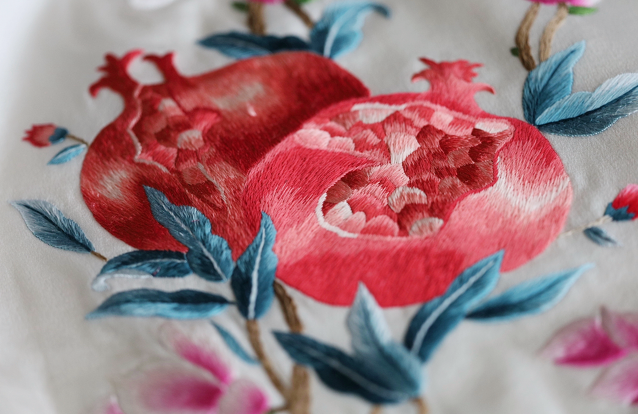 Su Embroidery of Pomegranate
