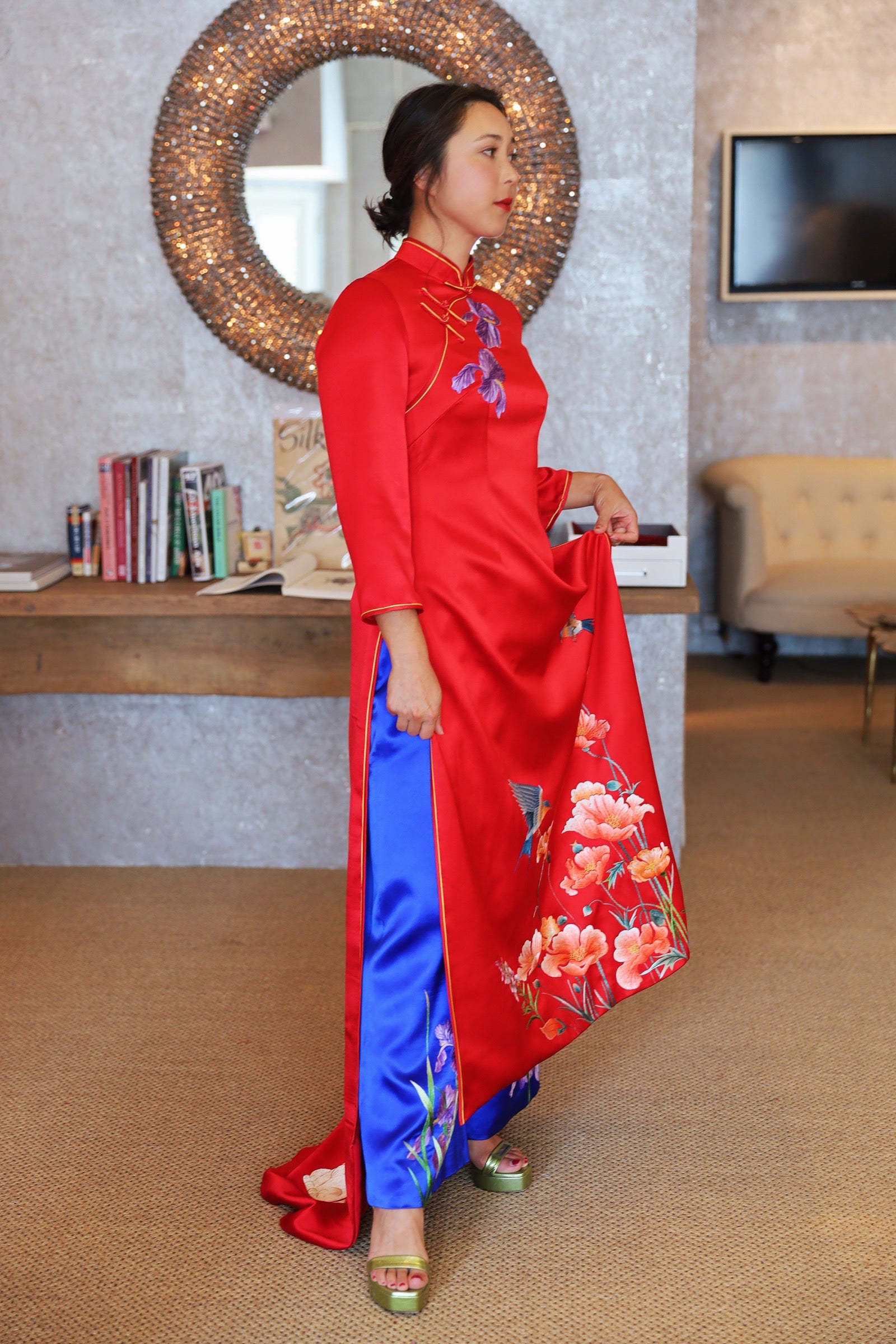 Jinza Oriental Couture Ao Dai Red Silk Qipao Ao Dai Combination Dress with Hand Embroidery – Royal Blue Silk Pants