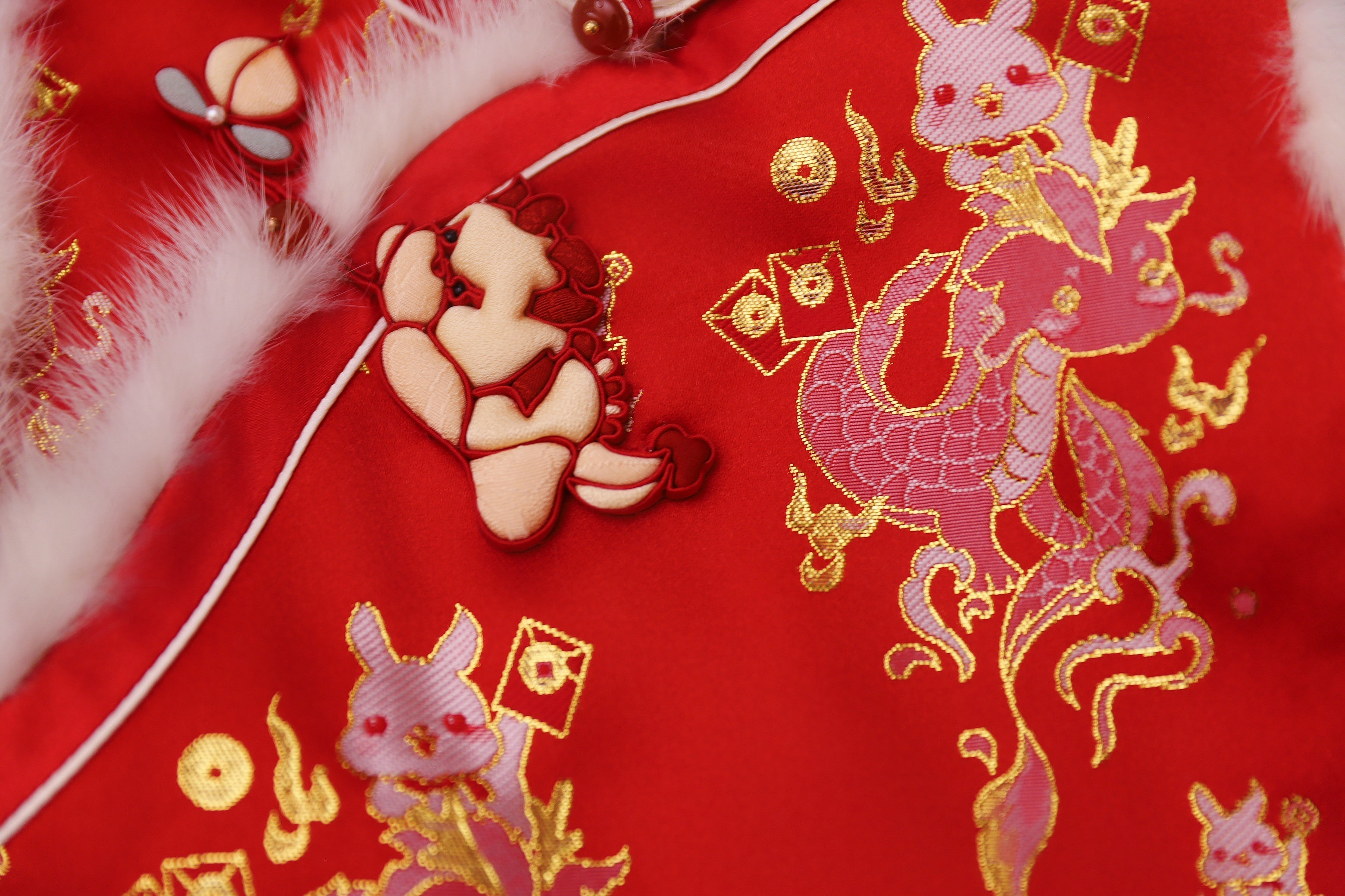 Lion Pankou knot on lunar new year kids vest