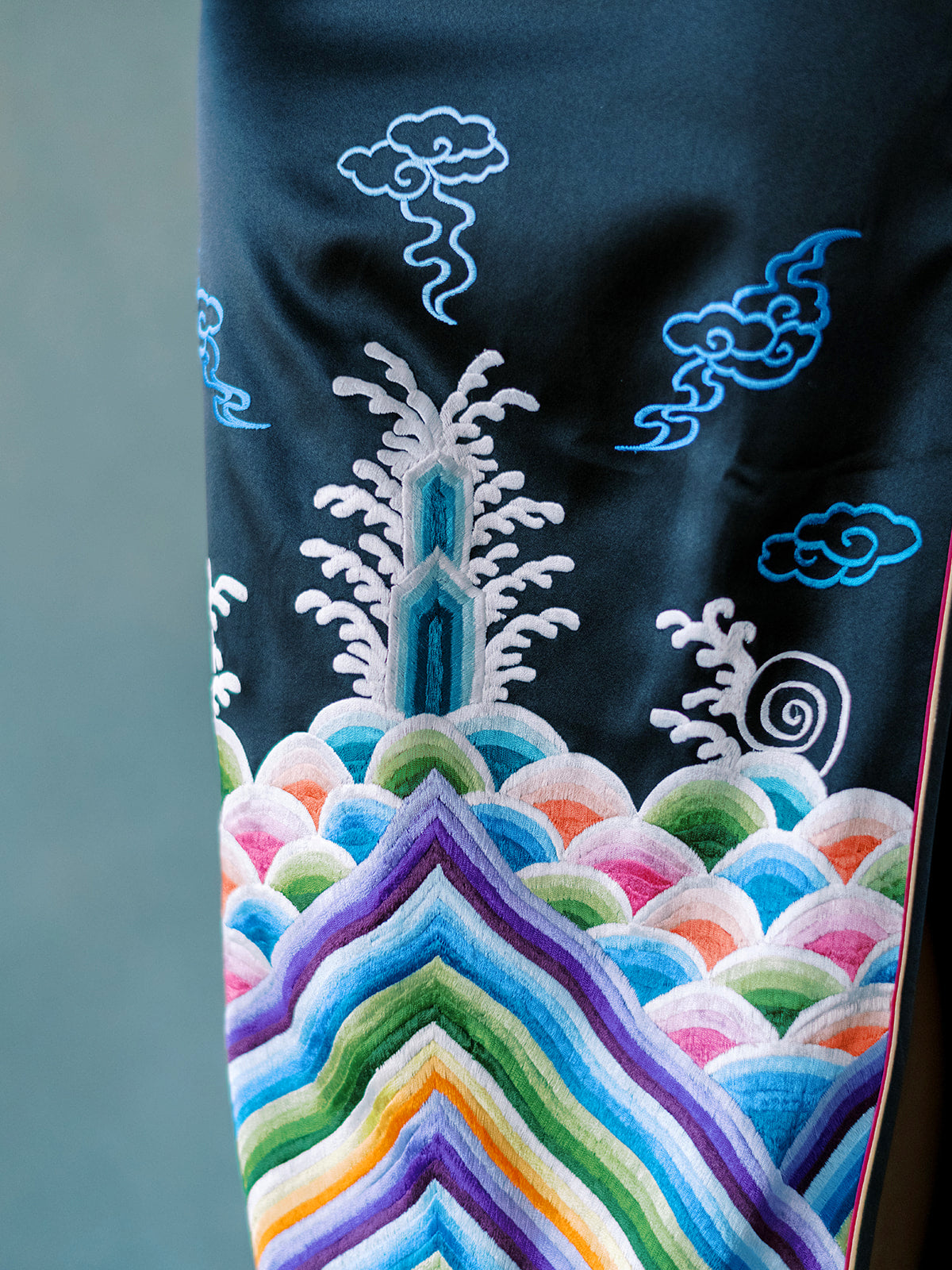 Rainbow sea waves embroidery details on black silk chinese traditional dress