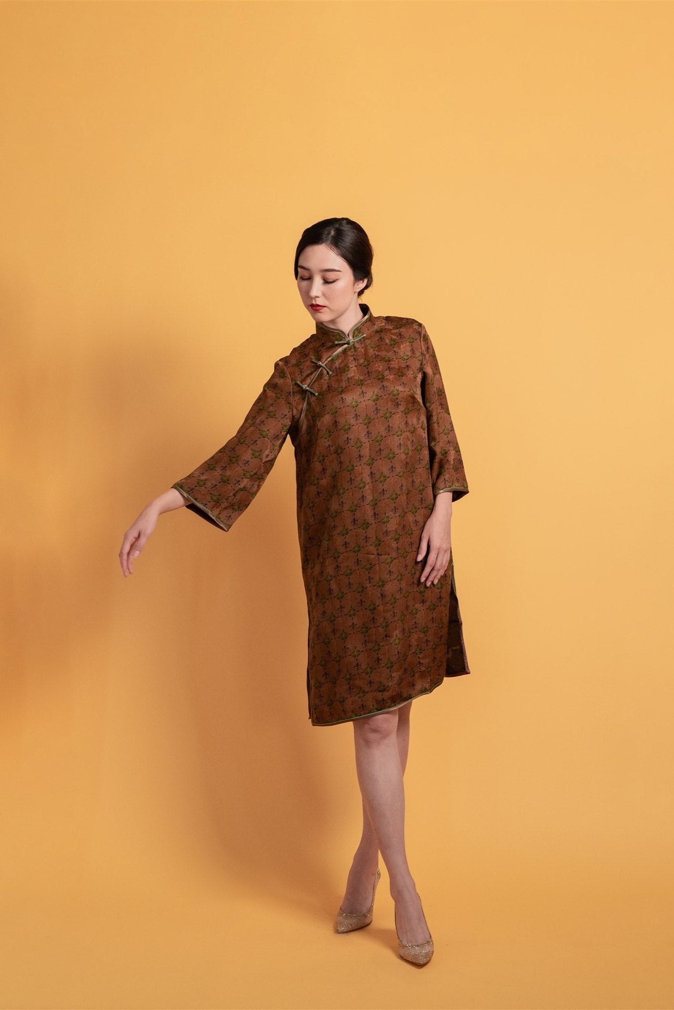 Front view of A-line Cheongsam in Xiang Yun silk with 3/4 sleeves.