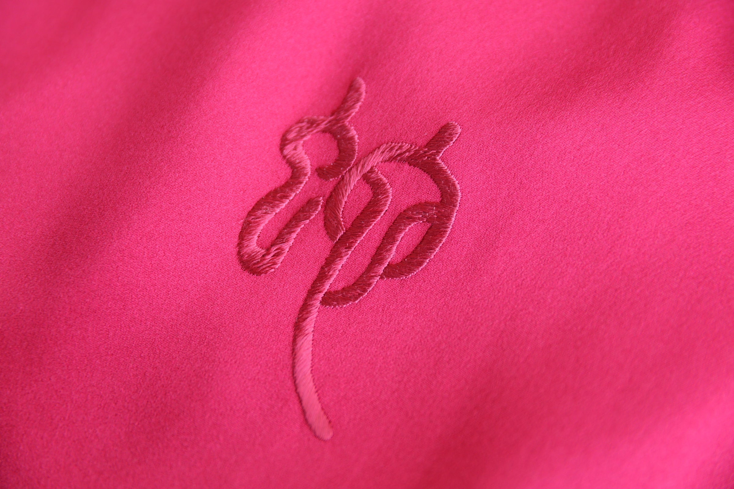 Family legacy name zodiac sign snake embroidery on red Qipao